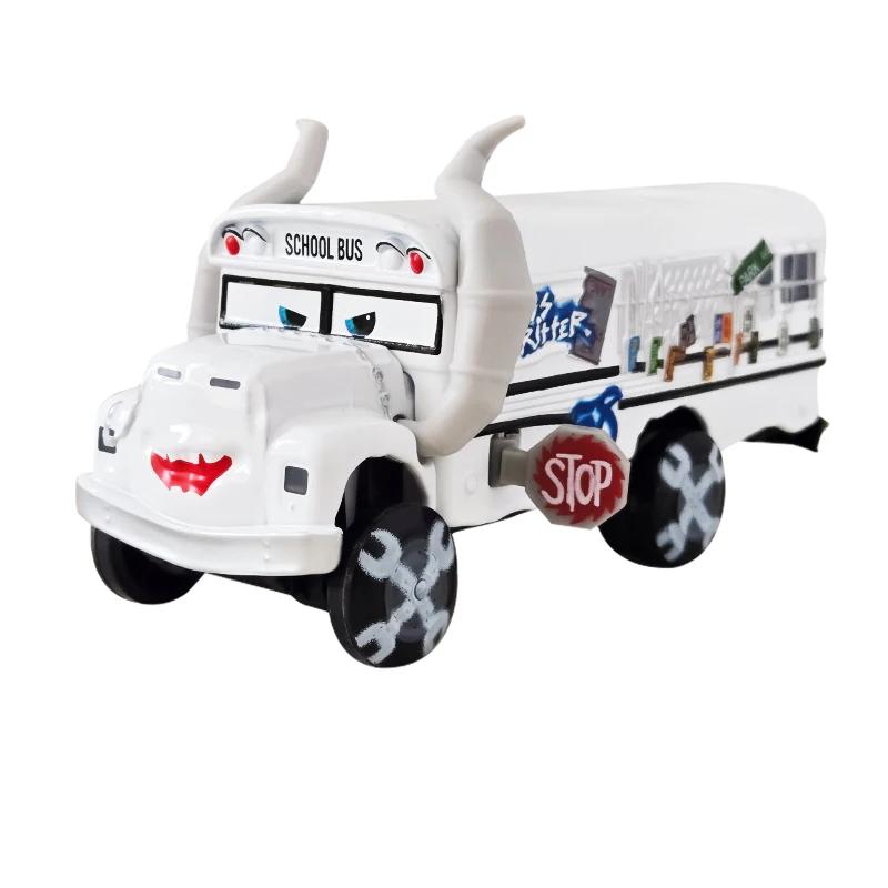 Disney Pixar Cars 3 2 jouet foudre Mcqueen Mack camion Mater Miss Fritter Frank Queen voiture racer