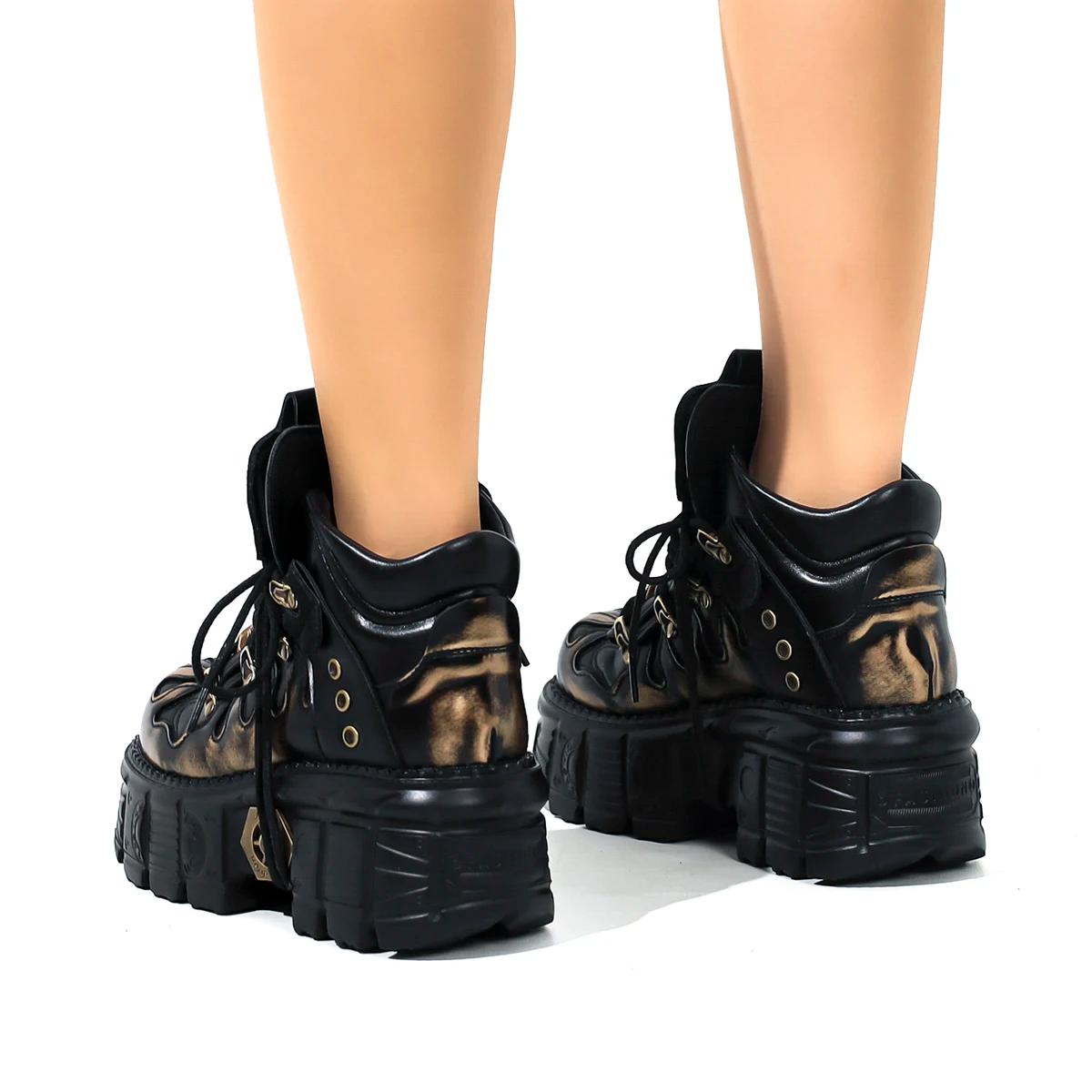 Bottes courtes espagnoles rétro résistantes à l'usure, Style moto à enfiler populaire, Punk en métal