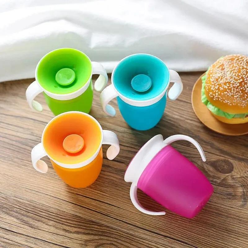 Gobelet d'apprentissage pour bébé avec couvercle rabattable à double poignée, rotatif à 360 degrés,