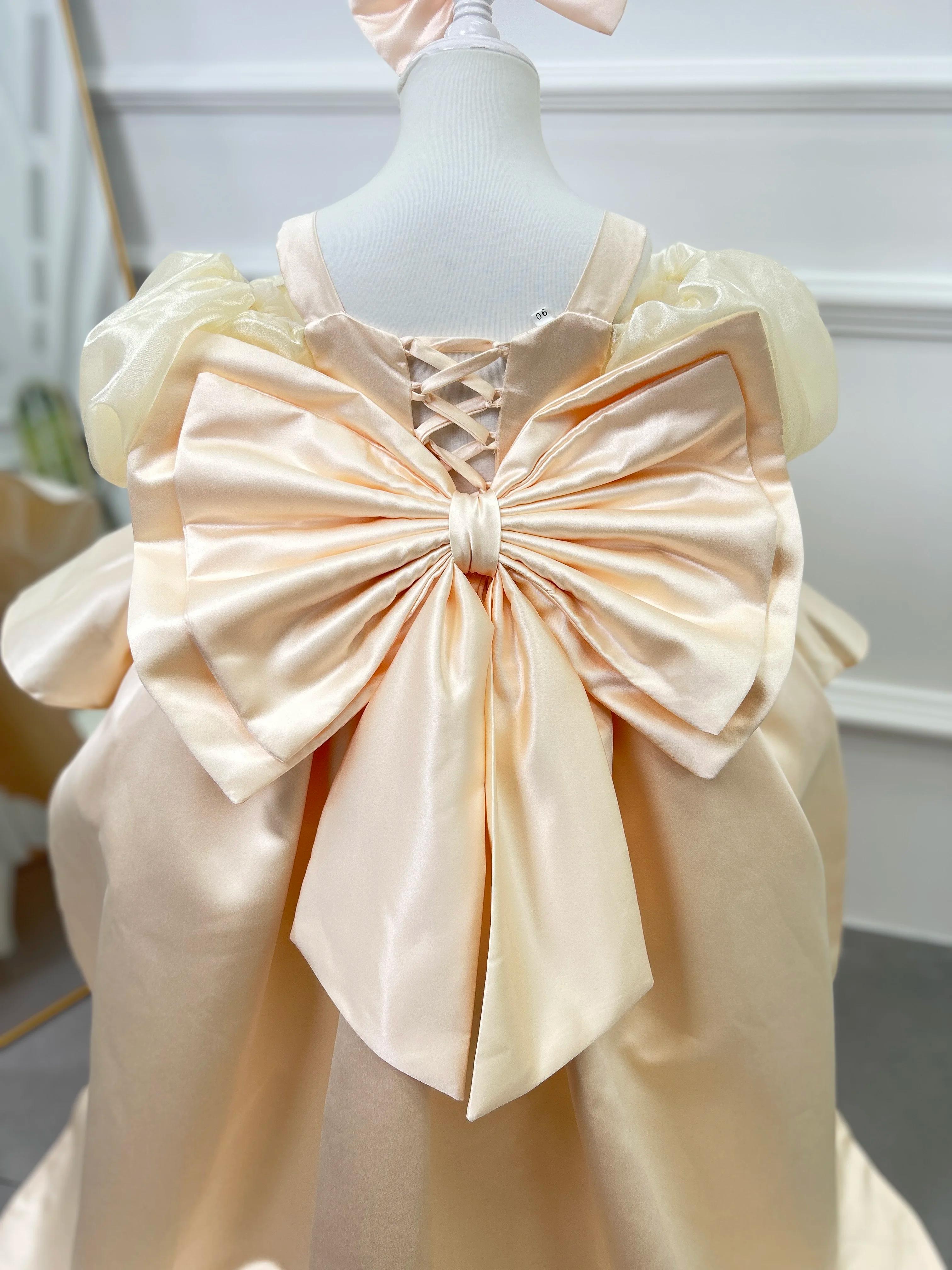 Robe à manches bouffantes pour filles, personnalisée, élégante et exquise, en satin orné, vêtements