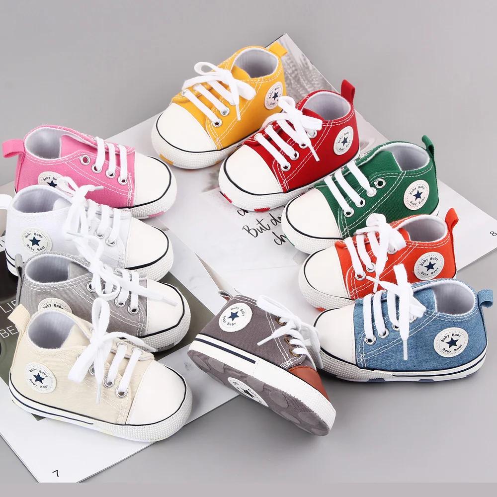 Baskets classiques en toile pour bébé, chaussures de marche coordonnantes, semelle souple, premiers