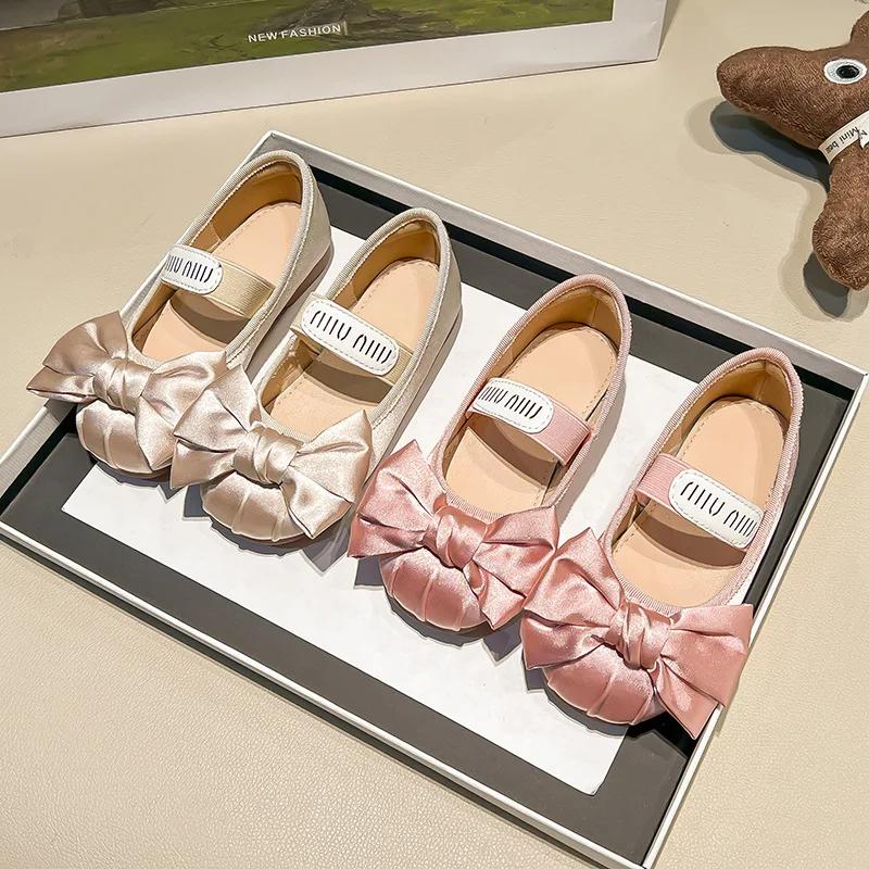 Sandales plates ajourées pour bébés filles, modèle 2026, décontractées, souples, avec nœud fantaisie