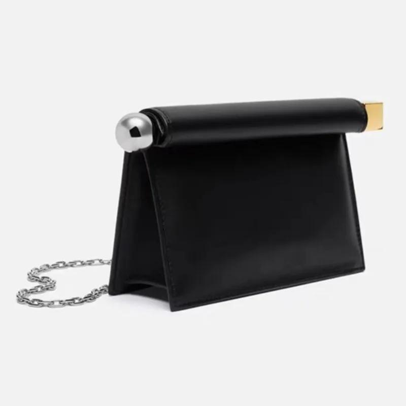 Nouveau Sac à Main de Luxe Designer pour Femme, Pochette Tendance avec Métal, Sacs de Soirée Élégant