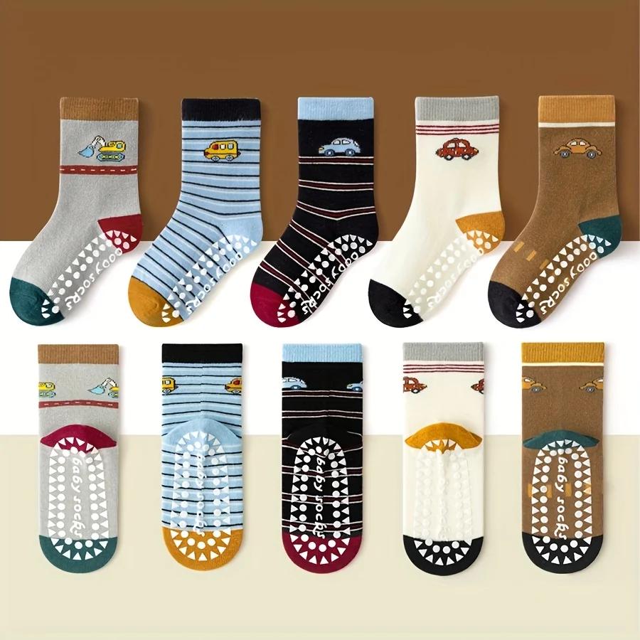5 paires de chaussettes de sol pour enfants avec rayures de dessin animé et motifs de voiture, point