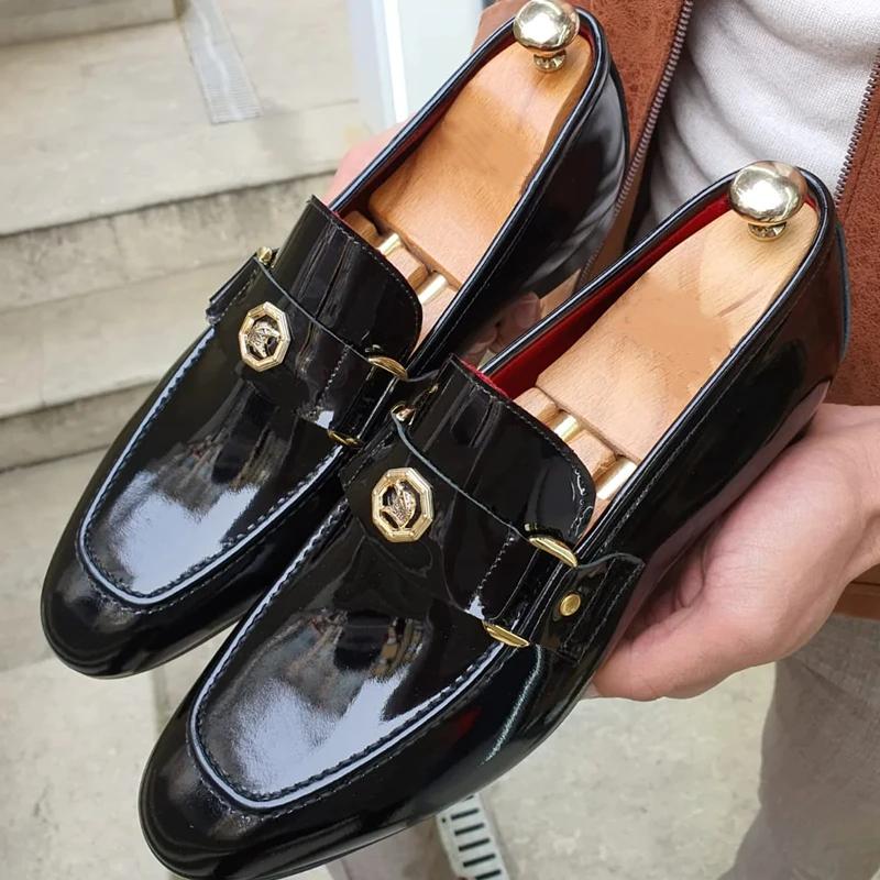 Nouveautés mocassins pour hommes chaussures en cuir noir brillant à boucle chaussures habillées de b