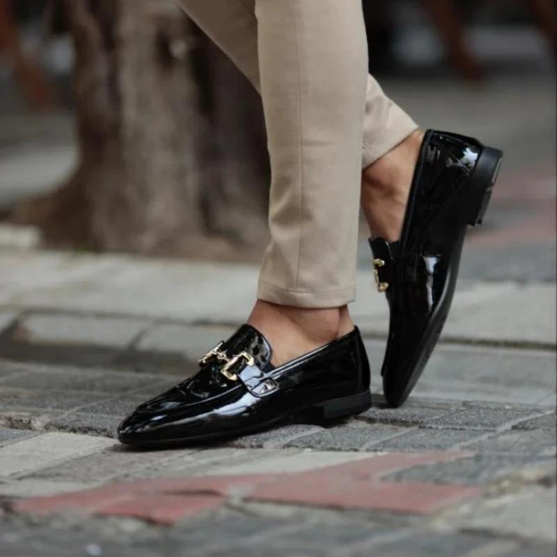 Mocassins noirs en cuir Pu pour hommes, chaussures à bout rond, solides, faites à la main, pour affa