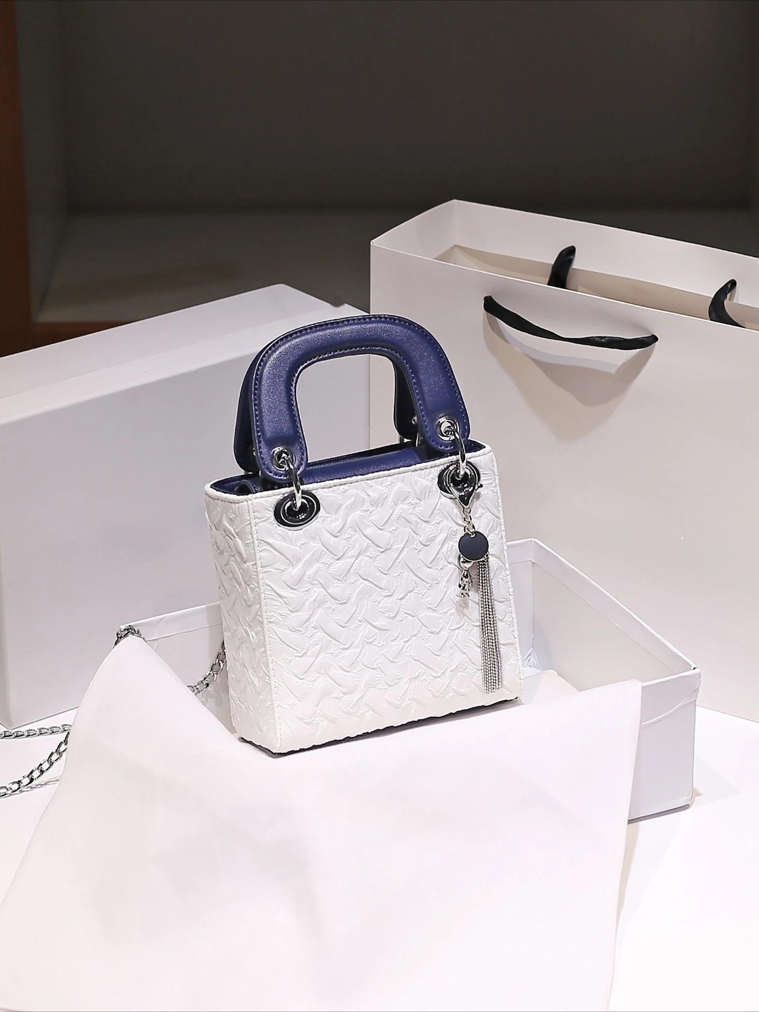 Nouveauté 2026 : Sac carré à chaîne pour femme, de créateur, mode et luxe, avec pendentif délicat et