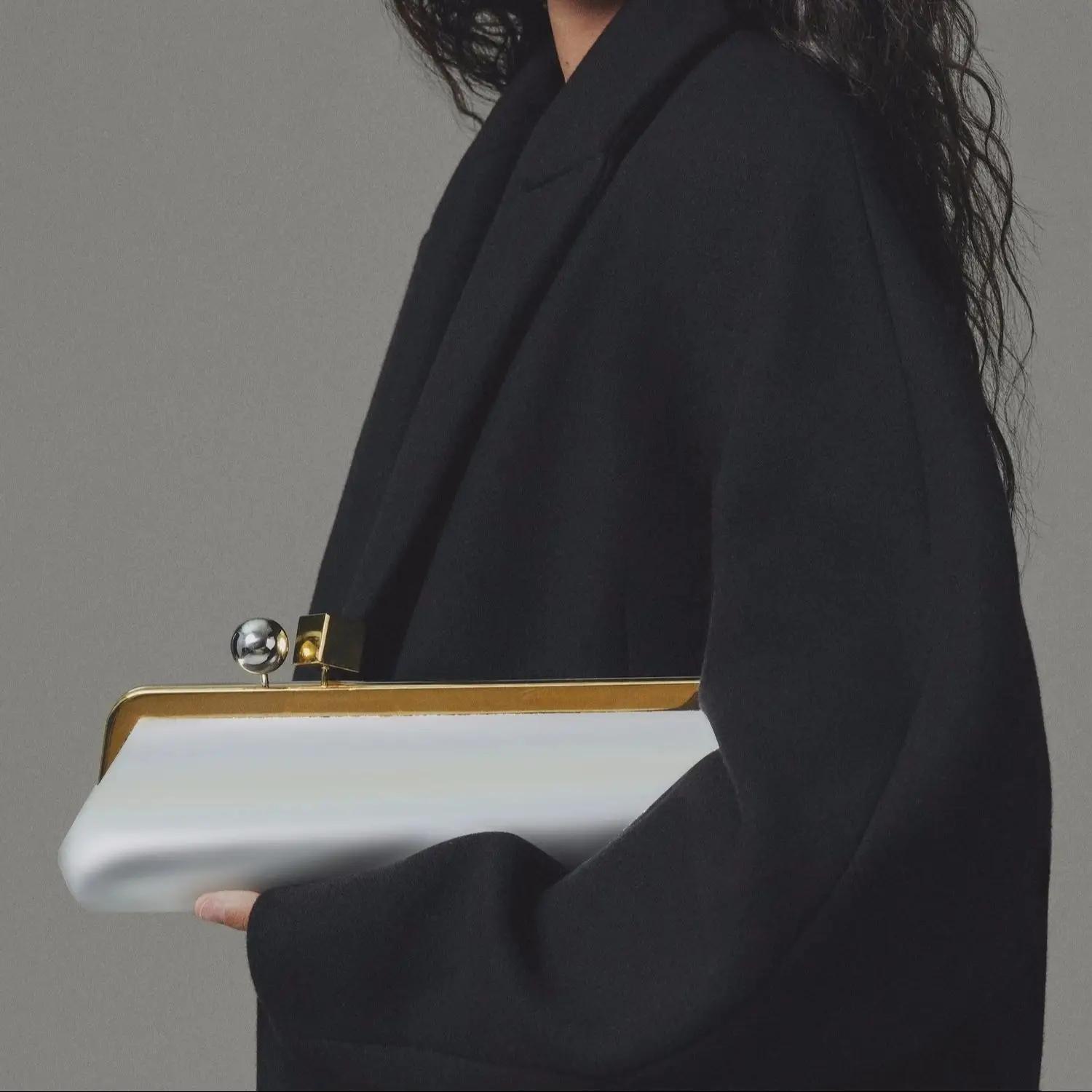 Pochette longue avec bandoulière amovible, sac Baguette à la mode pour femmes, sac à main à Clip de
