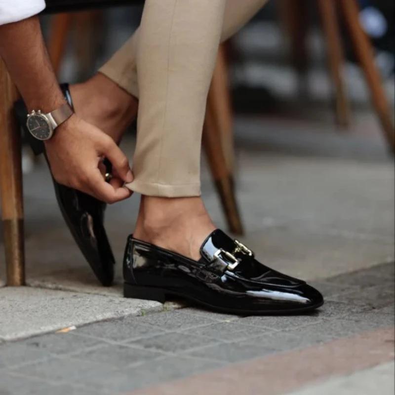 Mocassins noirs en cuir Pu pour hommes, chaussures à bout rond, solides, faites à la main, pour affa