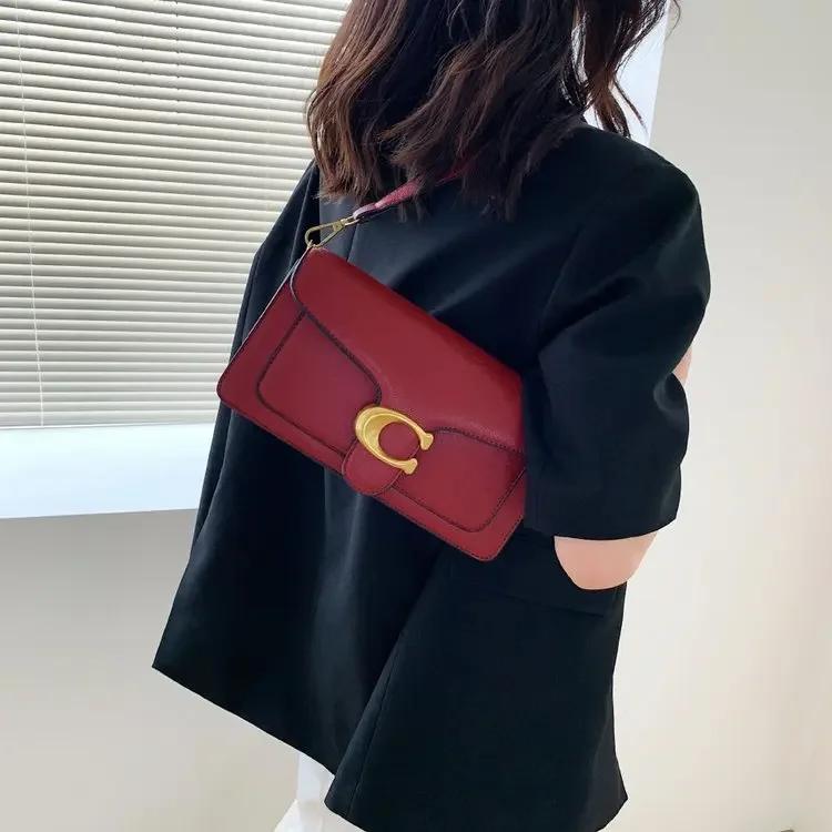 Nouveau Sac Niche 2026 pour Femme – Sac Carré Compact Haut de Gamme, Couleur Unie, Texture Raffinée,