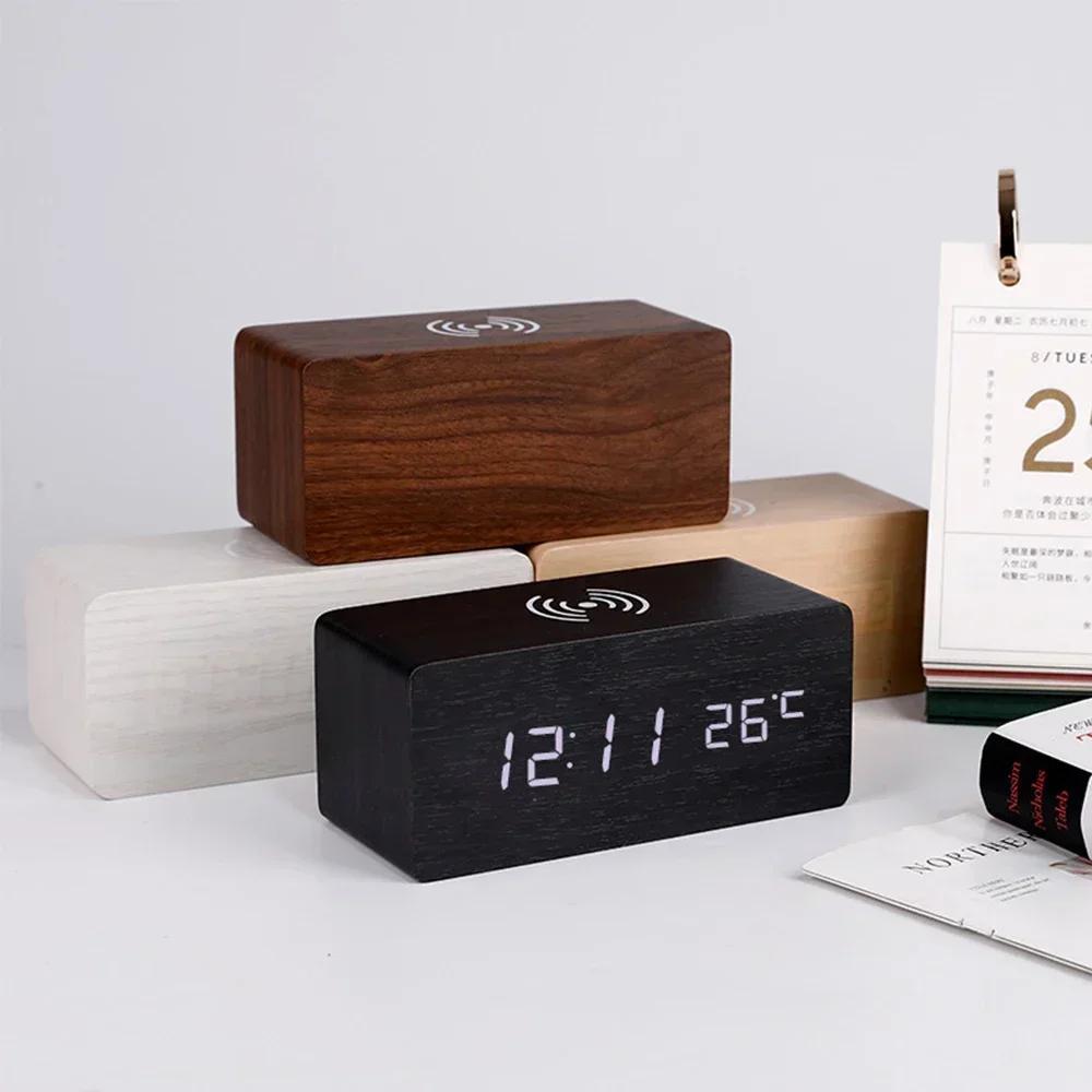 Réveil de bureau numérique LED en bois moderne, chargeur sans fil Therye.com avec chargeur sans fil