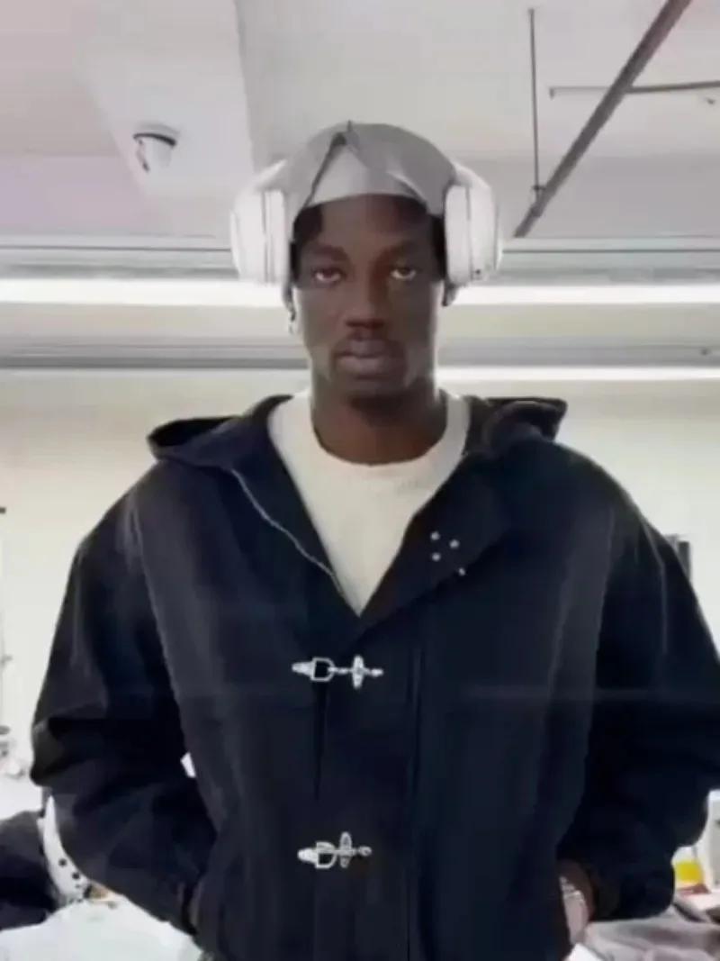 Sweat à capuche oversize Y2K style américain punk hip-hop avec boutons métalliques pour homme, tenda