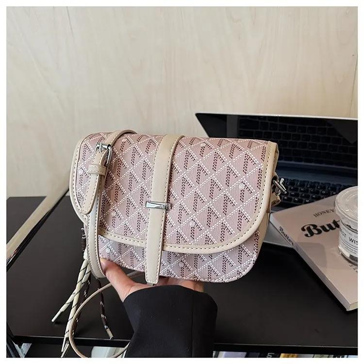 Sac à langer de luxe tendance pour femme, grande capacité, sac fourre-tout élégant en cuir, sac à ba