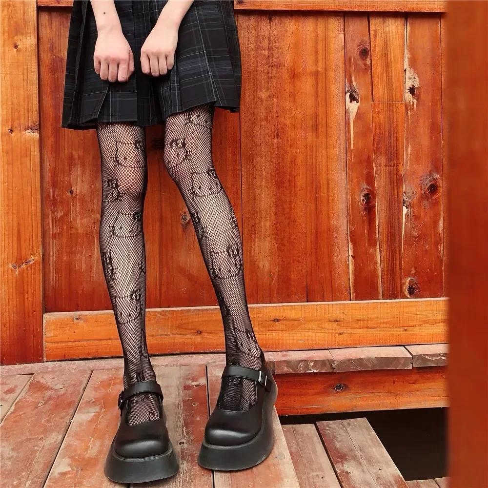 Bas fins japonais Hello Kitty pour femmes, chaussettes noires, filet de pêche, collants astronomique