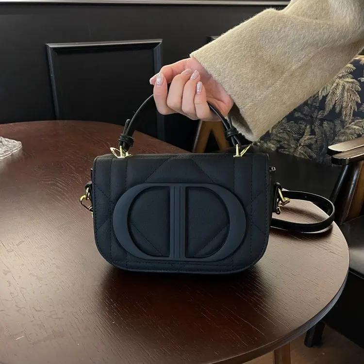 Sac à langer de luxe unique et élégant pour femmes, grande capacité, sac à bandoulière en cuir vinta