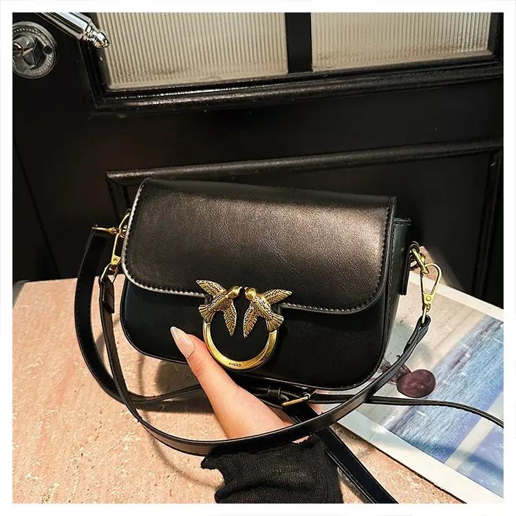 Sacs à couches élégants de marque de luxe pour femmes, sac bandoulière vintage simple, sac de banlie