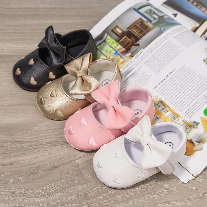 Chaussures bébé robe classique mignon nœud papillon coeur anti-dérapant semelle souple premiers marc