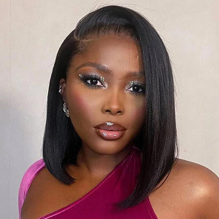 Perruque Bob Lace Wig Brésilienne Naturelle Sans Colle, Cheveux Lisses, Prêt à vitation, Partie Laté