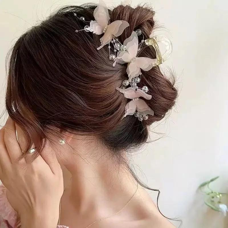 Pince à griffes papillon transparente bleu clair/rose | Pince à cheveux Fairycore en perles et str