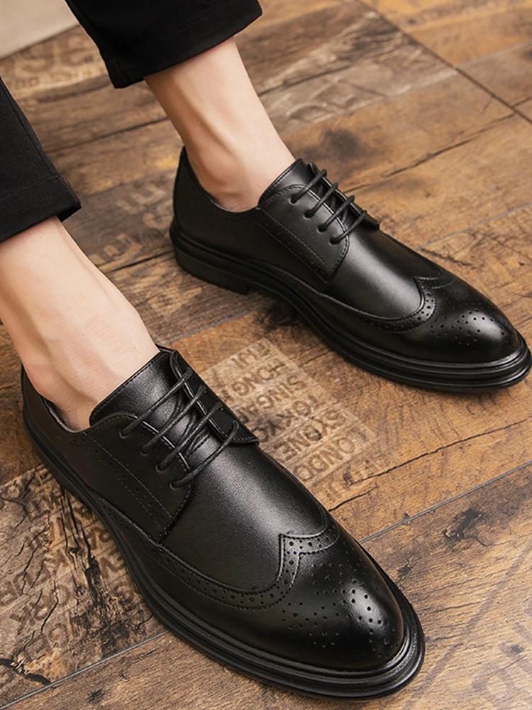 Chaussures en cuir Brogues de haute qualité pour hommes, chaussures habillées classiques pour bureau