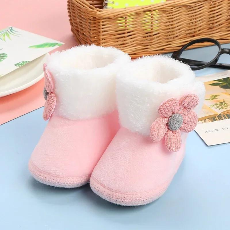 Nouvelle mode chaussures confortables nouveau-né bébé filles garçons chaussons souples solide pompon
