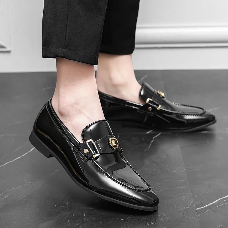 Nouveautés mocassins pour hommes chaussures en cuir noir brillant à boucle chaussures habillées de b