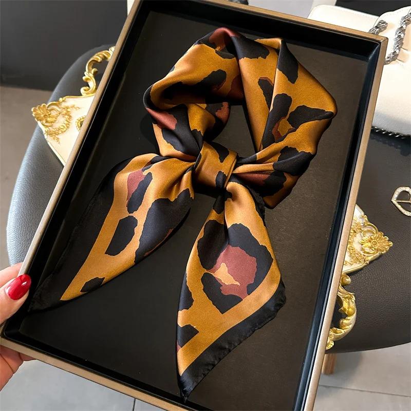 Mode imprimé léopard soie bandeaux écharpe femmes 2024 nouveau Elagant Bandana cou Foulard bandeaux