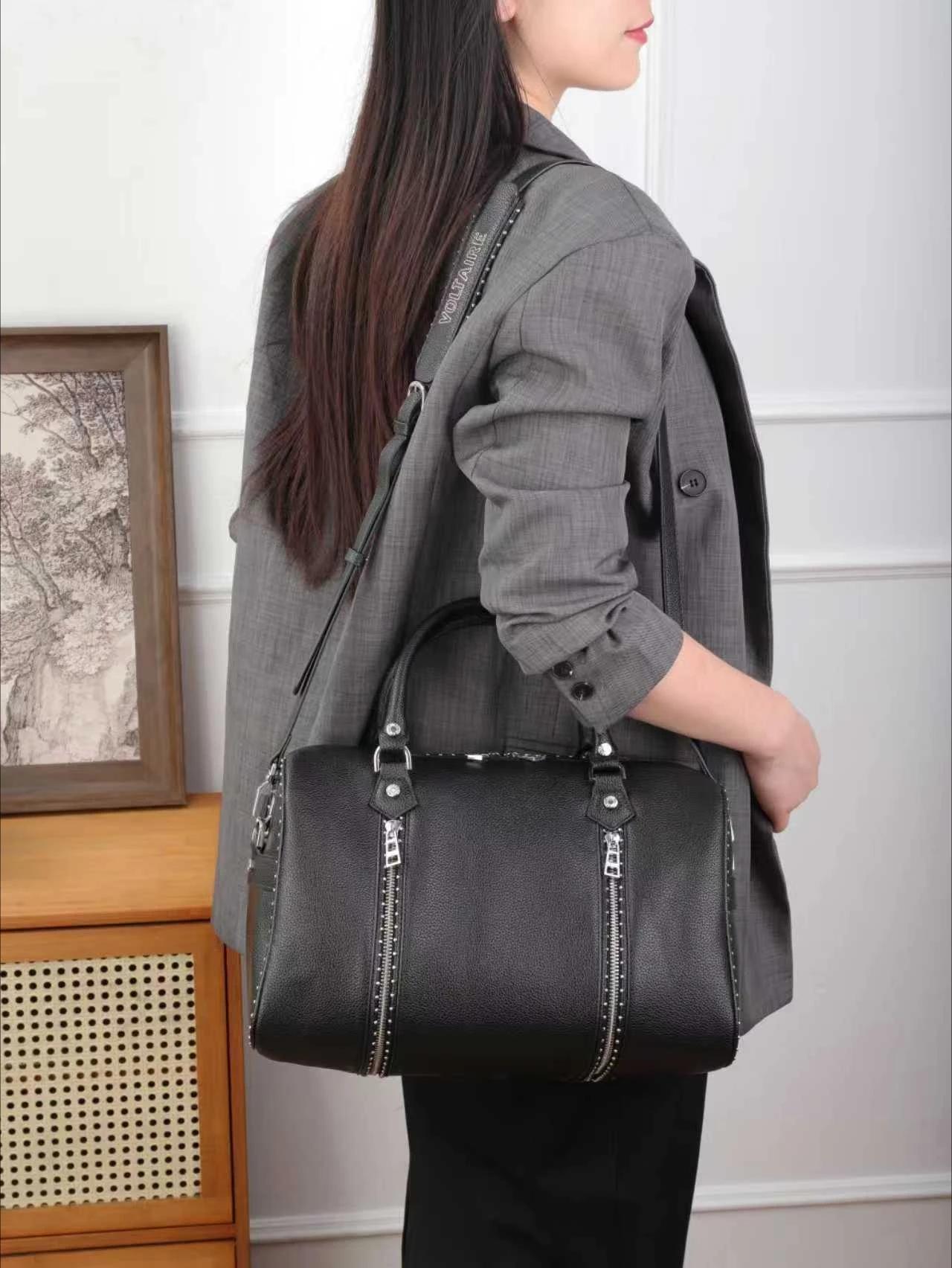 Nouveau style 2026 Sac Boston ZV pour femme - Sac bandoulière à poignée cloutée - Sac oreiller - Ave