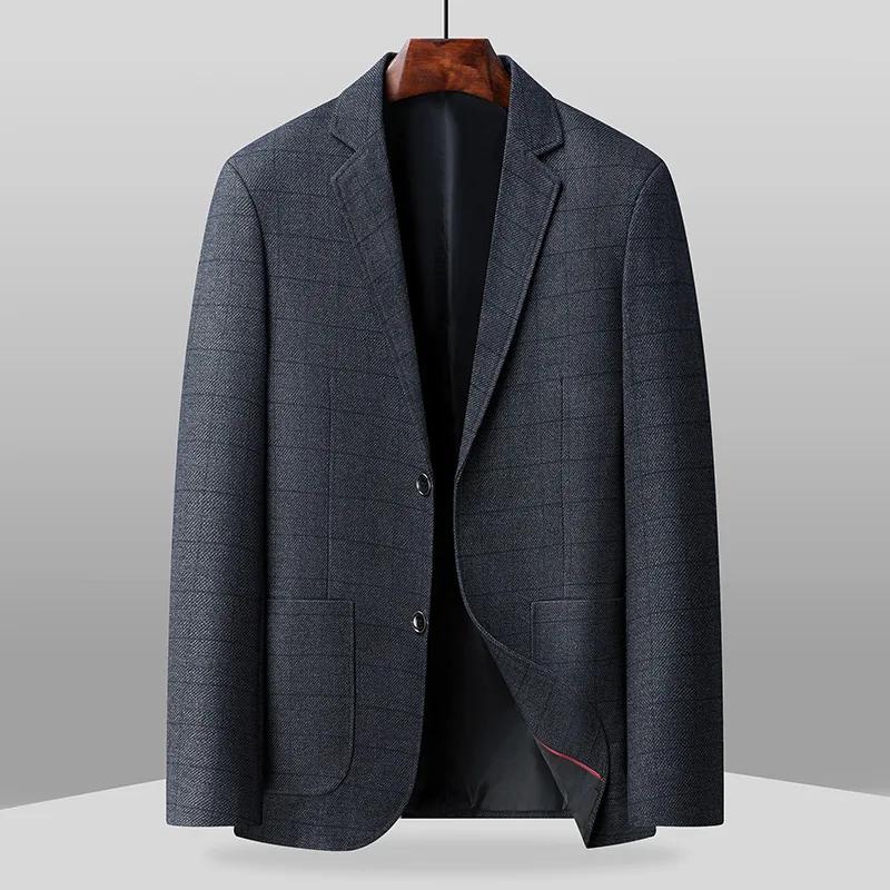 Le nouveau blazer classique rayé, style business casual, avec poches, convient à un usage quotidien