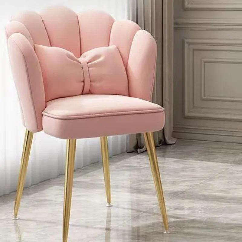 Chaise de maquillage féminine, tabouret de dressing simple, dossier luxueux, chaise à pétales, chais