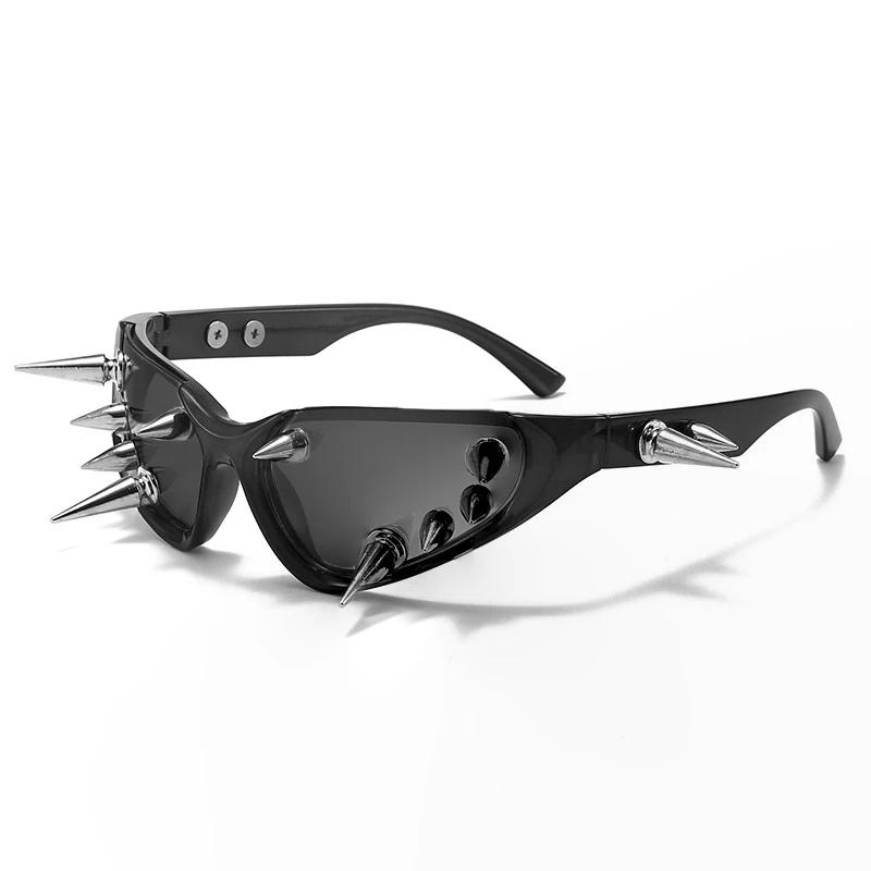 Cyberpunk bricolage unisexe exagéré lunettes de soleil Rivet moto Style Hip Hop Streetwear lunettes