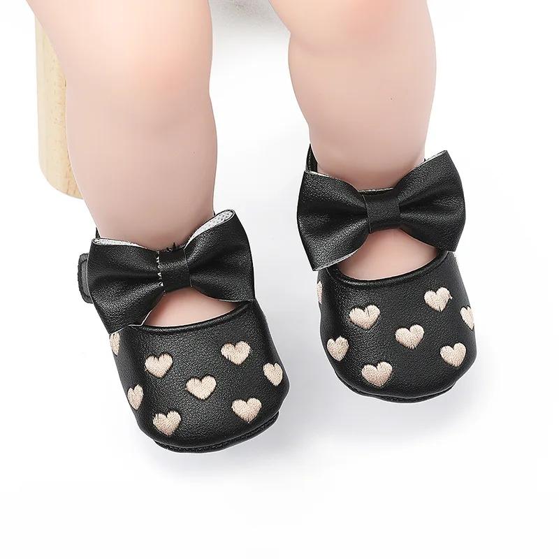 Chaussures bébé robe classique mignon nœud papillon coeur anti-dérapant semelle souple premiers marc