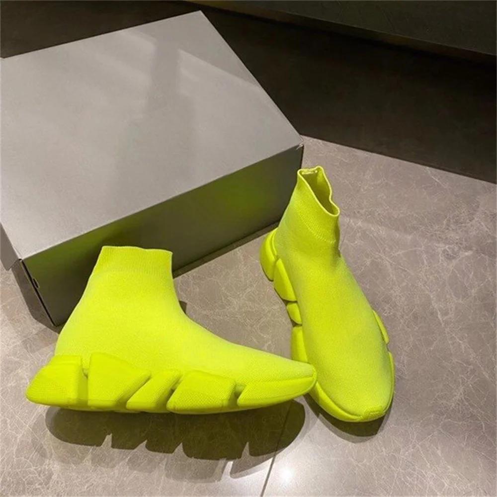 Chaud noir haut femmes chaussettes chaussures baskets respirant Couples chaussures de sport décontra