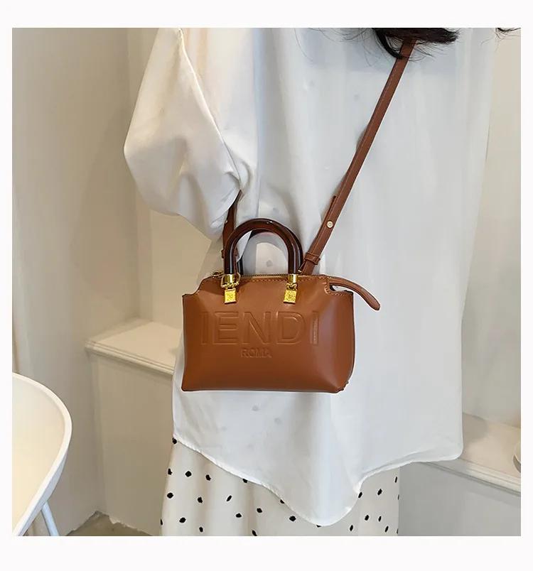 Nouveau sac Boston rétro de luxe léger, sac seau polyvalent à porter à l'épaule ou en bandoulière po