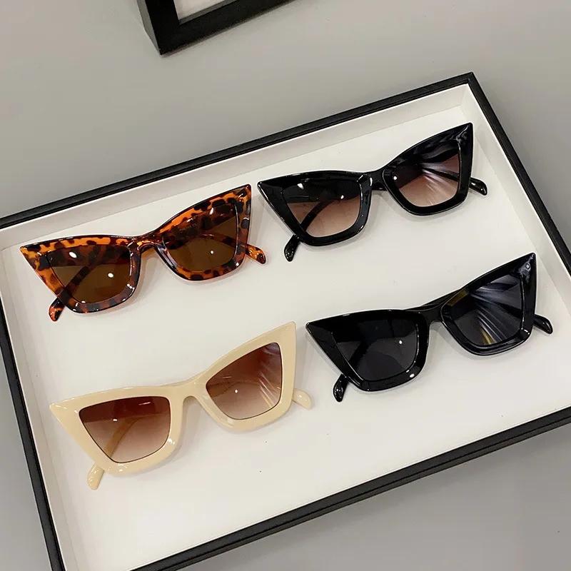 Lunettes de soleil carrées Vintage à grande monture pour femmes et hommes, lunettes de soleil œil de