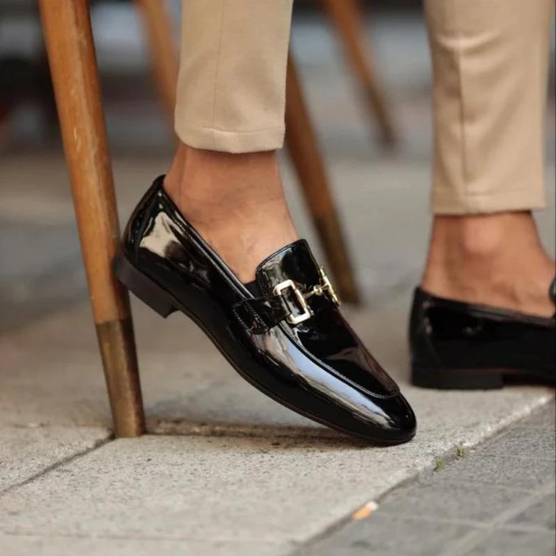 Mocassins noirs en cuir Pu pour hommes, chaussures à bout rond, solides, faites à la main, pour affa