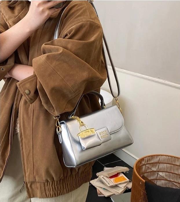 Sac bandoulière chic et tendance pour femme, sac messager texturé de créateur, sac fourre-tout minim
