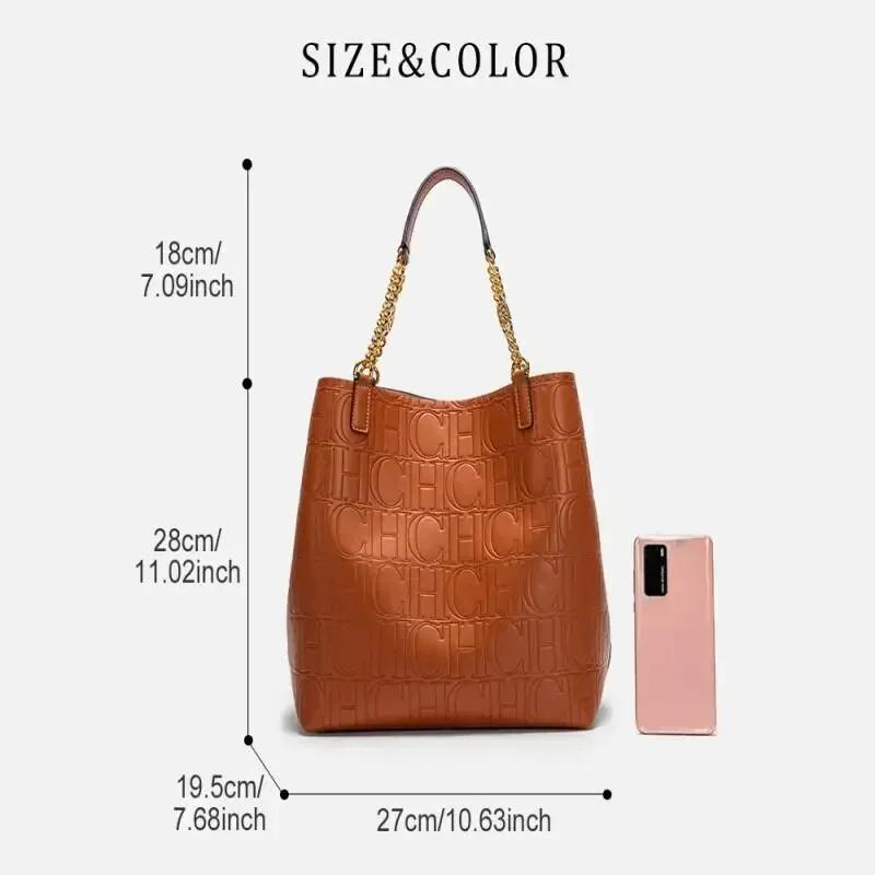 Sac fourre-tout en cuir gaufré CH avec poignée chaîne, intérieur spacieux, idéal pour le bureau, ess