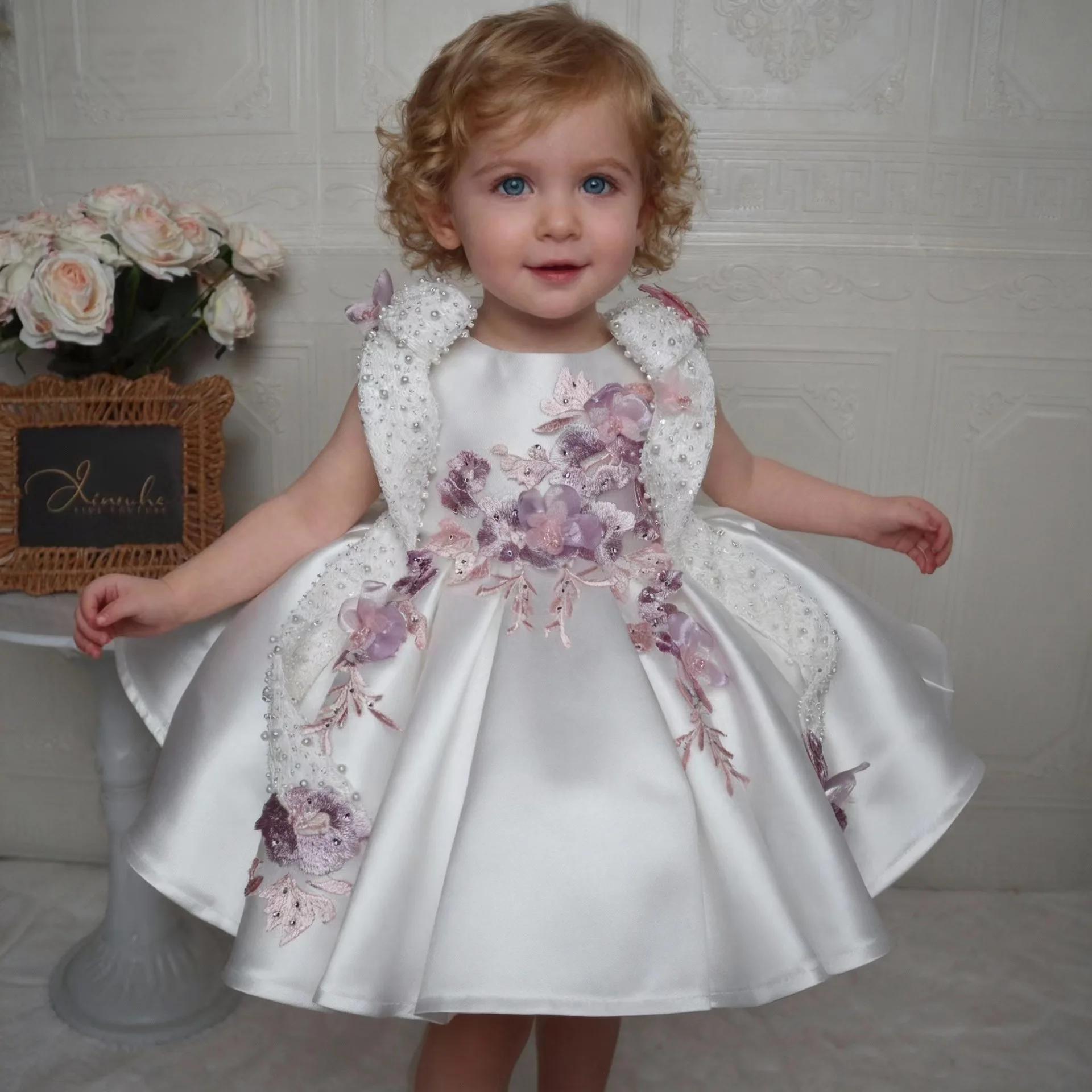 Robe princesse blanche à fleurs pour enfants, tenue Tutu brodée d'un an, sans manches, haut de gamme