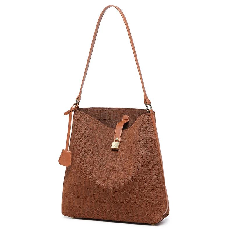 Nouveau sac hobo pour femme avec monogramme et détails de fermeture à clé, sac à bandoulière tendanc