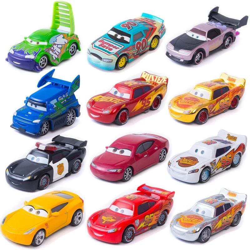 Disney Pixar voitures jouets course foudre McQueen Jackson tempête le roi Mater 1:55 moulé sous pres