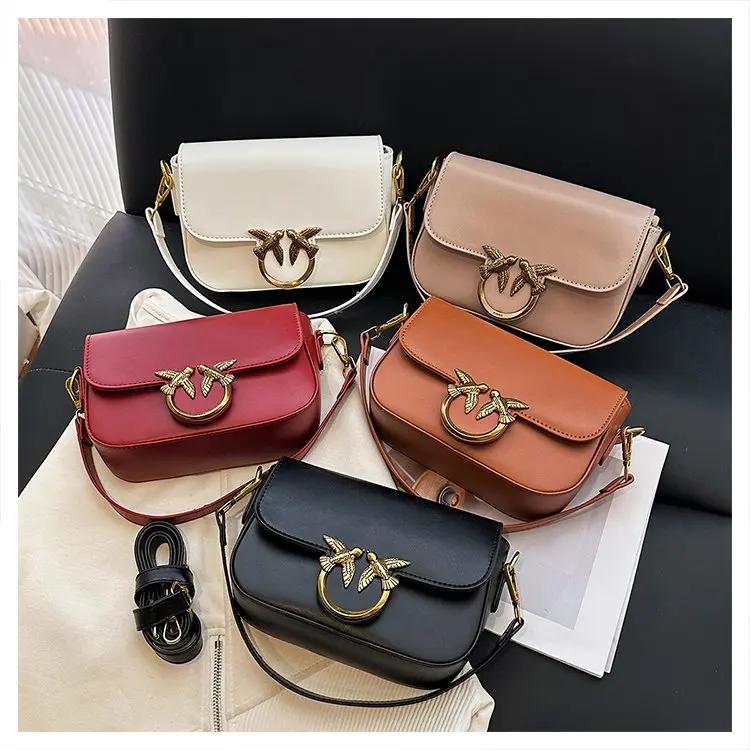 Sacs à couches élégants de marque de luxe pour femmes, sac bandoulière vintage simple, sac de banlie