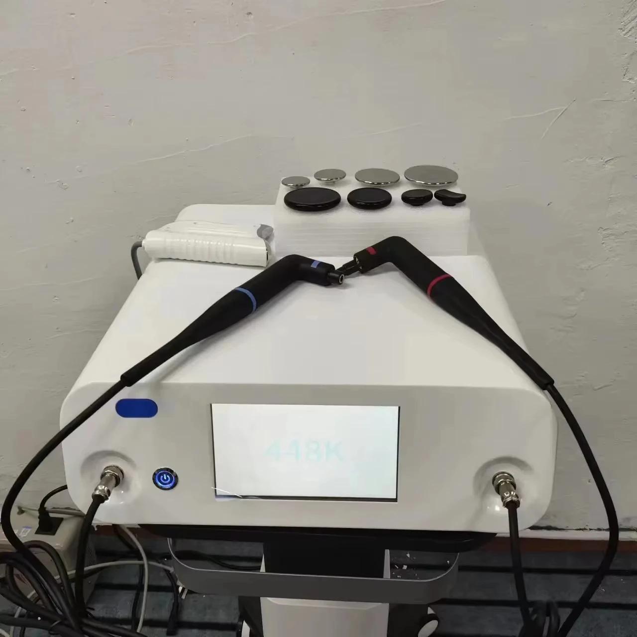 448Khz Tecar CET RET JDM soulagement de la douleur Machine de physiothérapie diatermie corps façonna