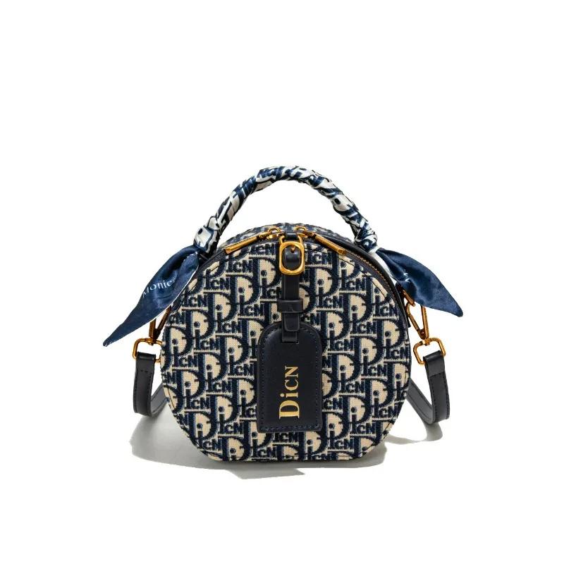 Sac à bandoulière jacquard brodé avec lettres, en soie, nouvelle collection 2025, tendance, petit sa