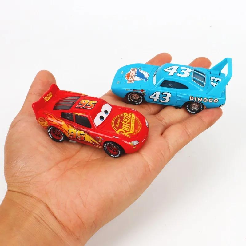 Disney Pixar voitures jouet 32 Styles Lightning McQueen 1:55 modèle de voiture moulé sous pression j