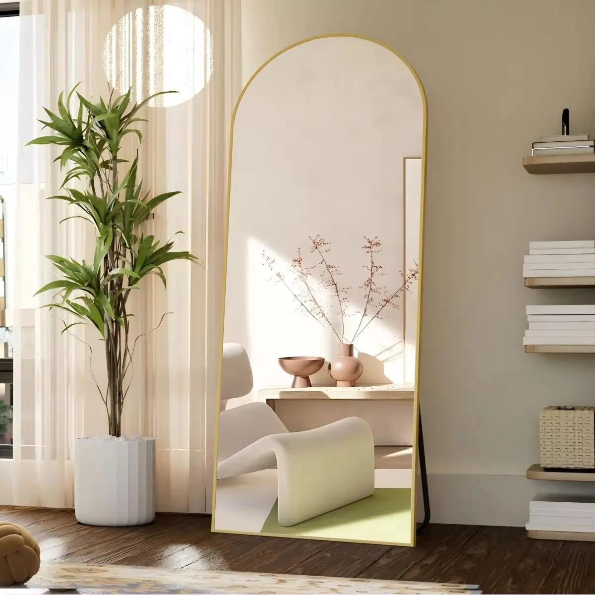 BEAUTYPEAK Miroir pleine longueur arqué, miroir de sol complet de 71 po x 26 po sur pied suspendu ou