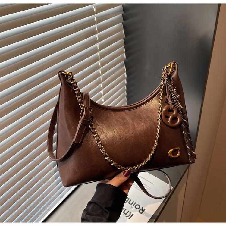 Nouveau Sac de Commuter Rétro Haut de Gamme pour Femme 2026, Sac à Bandoulière Polyvalent Grande Cap
