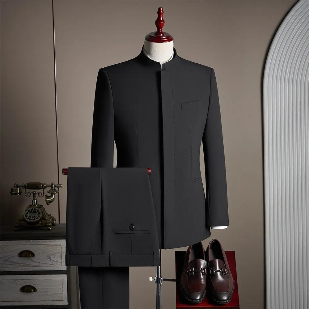 Ensemble de costume et veste pour homme de haute qualité, de couleur foncée, avec col montant de sty