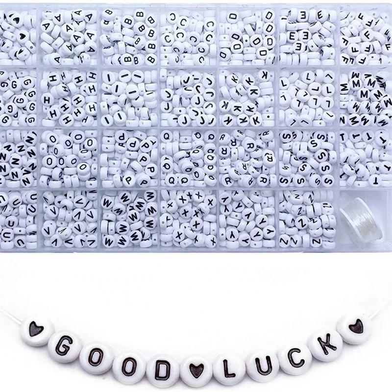 Ensemble de perles en acrylique avec lettres de l'alphabet anglais, kits avec cordons commandés pour