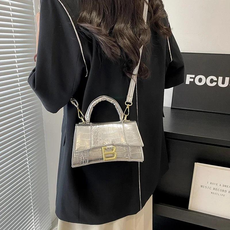 Sac à langer luxe vintage pour femme : bandoulière élégante grande capacité, sac messager pratique bébé